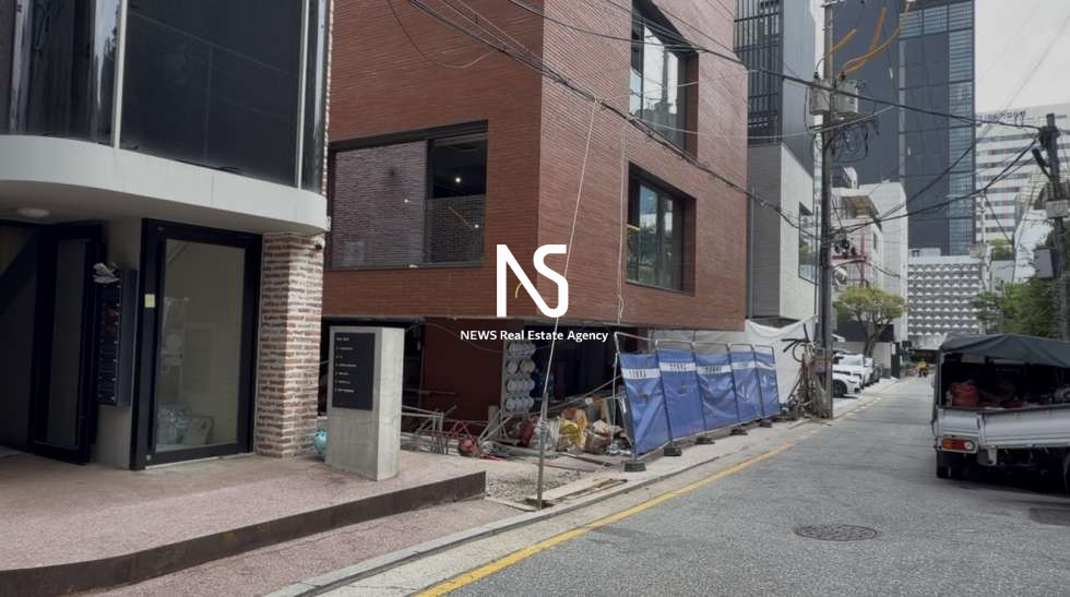 서울 강남구 청담동 청담동 명품거리이면 신축건물 첫입주 월세 매물번호 12972 사진 1